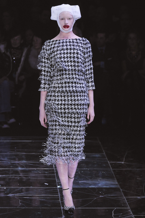 alexander_mcqueen_aw09_036_paris_modepilot