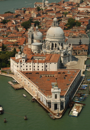 modepilot-ppr-dogana_air-Pinault-Venedig-Kunst