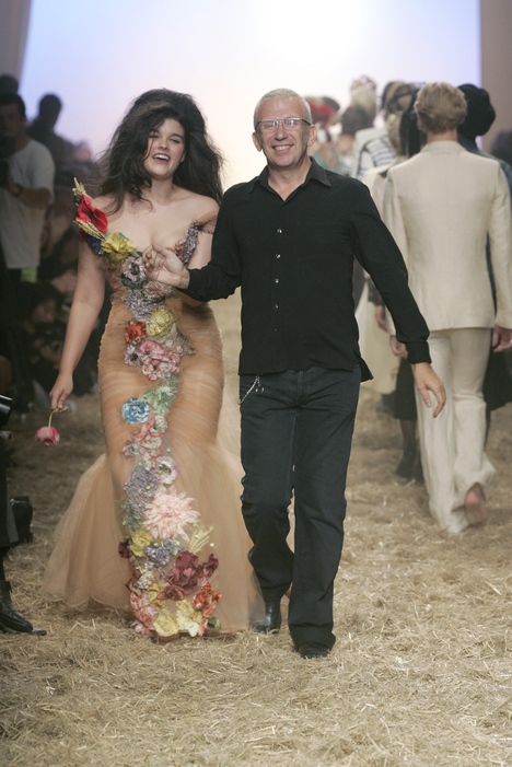 Modepilot-Crystal Renn-gaultiergaultier_ss06_155