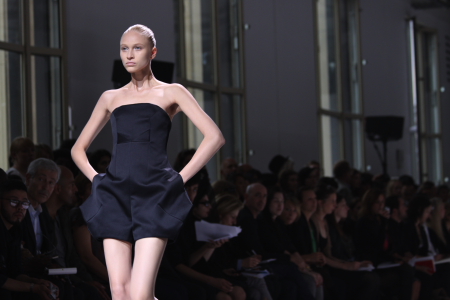 modepilot-bruno-pieters-summer-2010-paris-fashion-week-blog-mode