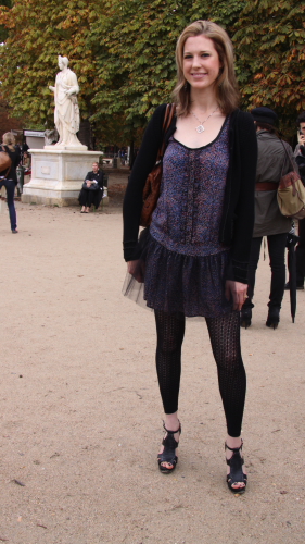 streetstyle-paris-fashion-week-spitzenstrumpfe-trend-pap-fs-2010-copyright-markert-modepilot-616