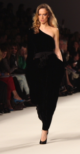 chloe-pap-aw0910-copyright-markert-230-modepilot-Festtage-Winter 2009-Trend-Looks-Mode-Fashion-Blog Chloé