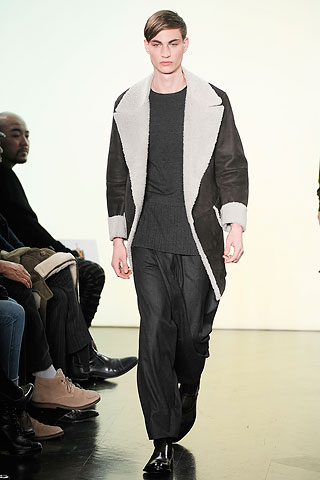 00140m-lammfell-ysl-modepilot-blog