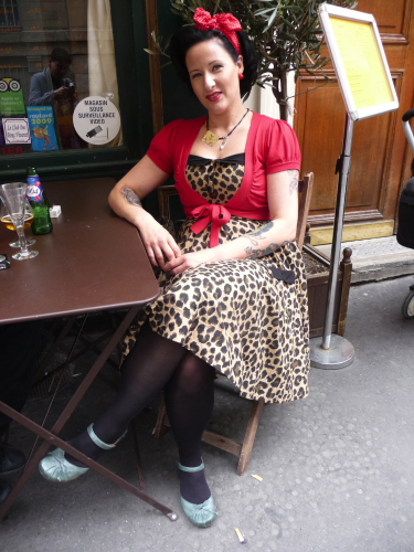 Modepilot 50er Styling Streetstyle Paris Frühling 2010