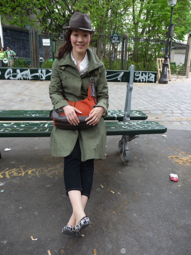 Modepilot Streetstyle Paris Japanerin Hut Leoparden Ballerinas Fashion Blog