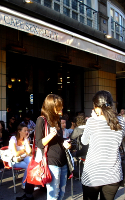 Modepilot Cafe SATC Paris