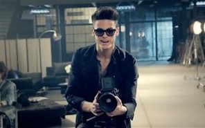 karl-lagerfeld-magnum-werbung-kampagne-modepilot-blog