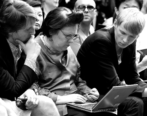 Modepilot-Suzy menkes-IHT- für Kontakt -interne Pages