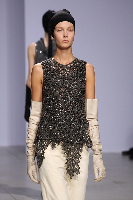 Modepilot-Fashionweek-Paris-Review-Mode-Blog--Peachoo Krejberg 3