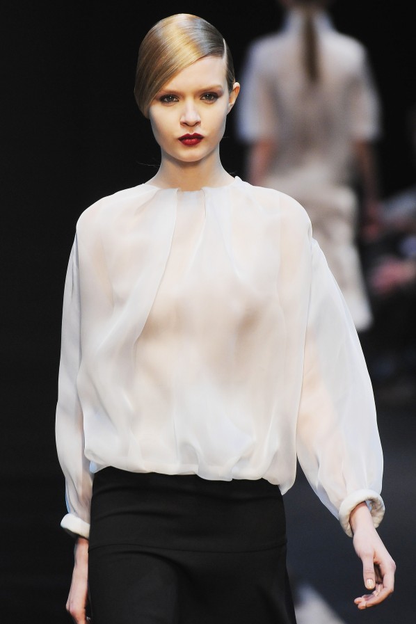 Modepilot-Fashionweek-Paris-Review-Mode-Blog--guy_laroche_aw12_250