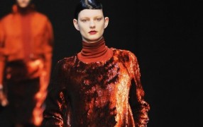 guy_laroche_aw12_406