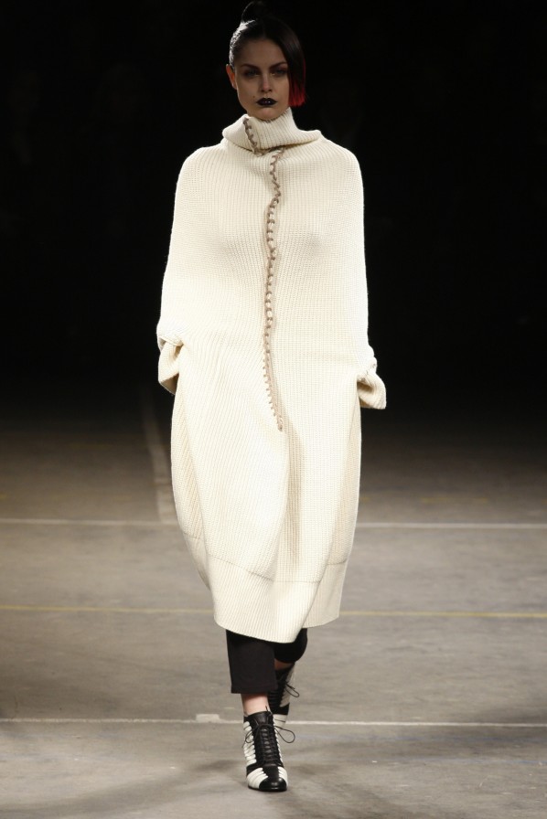 yohji_yamamoto_aw12_555