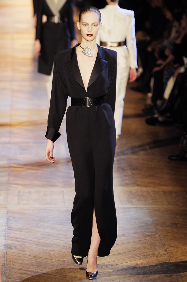 yves_saint_laurent_aw12_639