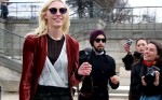 Aline Weber-Modepilot-Model blond zigarette