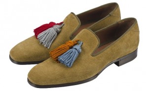 JIMMY-CHOO-MEN-SS13-Foxley-Textured-Suede-Satin-Tobacco-modepilot-blog-schuhe-tassel-loafer-Mix Pair