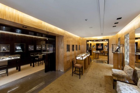 Modepilot-Fassade-Louis Vuitton-Schmuckladen-PR-Bild-Mode-Blog