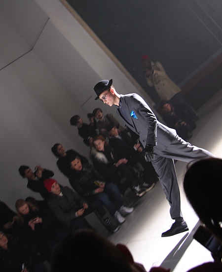Modepilot-Trend--weite Hosen-fashion-Blog-Sullivan