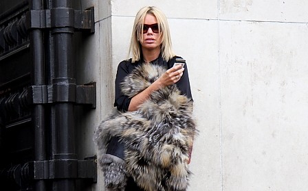 Modepilot-Leute-HC-2011-Paris-große-Pelzjacke