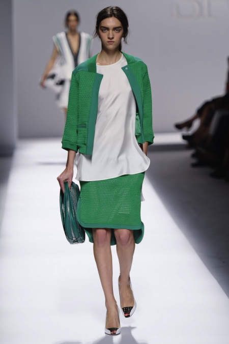 Modepilot-weiße Bluse-Sommer 2013-Mode-Blog-sportmax_ss13_0275 Modepilot-weiße Bluse-Sommer 2013-Mode-Blog