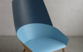 Woran erinnert dieser Stuhl?