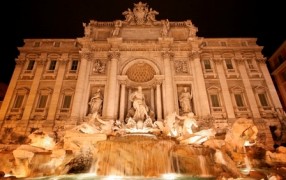 Fendi rettet den Trevi-Brunnen