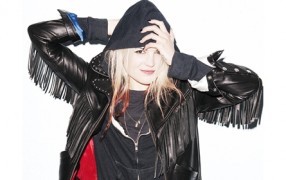 Alison Mosshart x Surface to Air