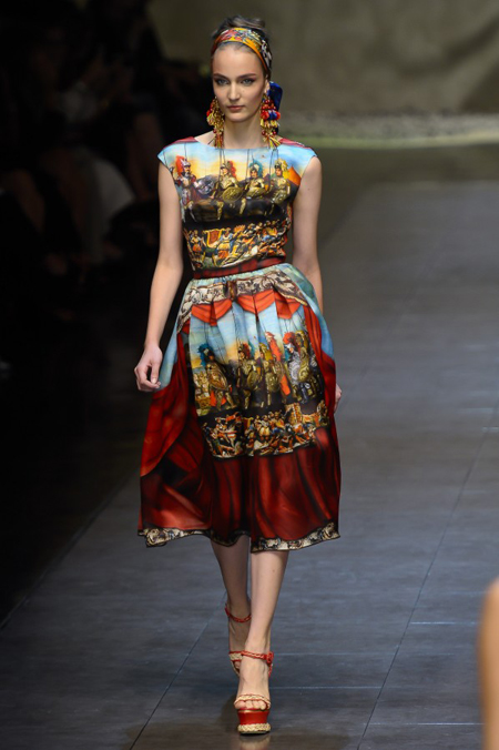 Modepilot-Trend-Kleider-weitschwingend-50er-Fashionweek-Paris-Mode-Blog-Dolce & Gabbana