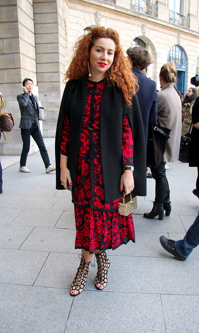 Streetstyle-Red-Gown-red-Hair