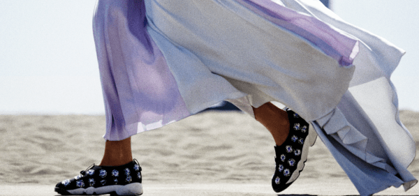 Dior macht nun auch in Sneakers...