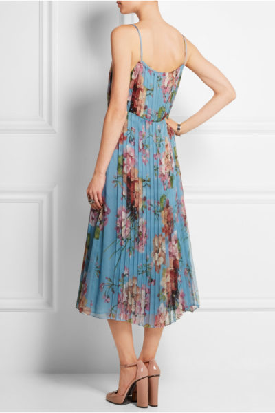 Gucci Plisseekleid hellblau hinten Modepilot