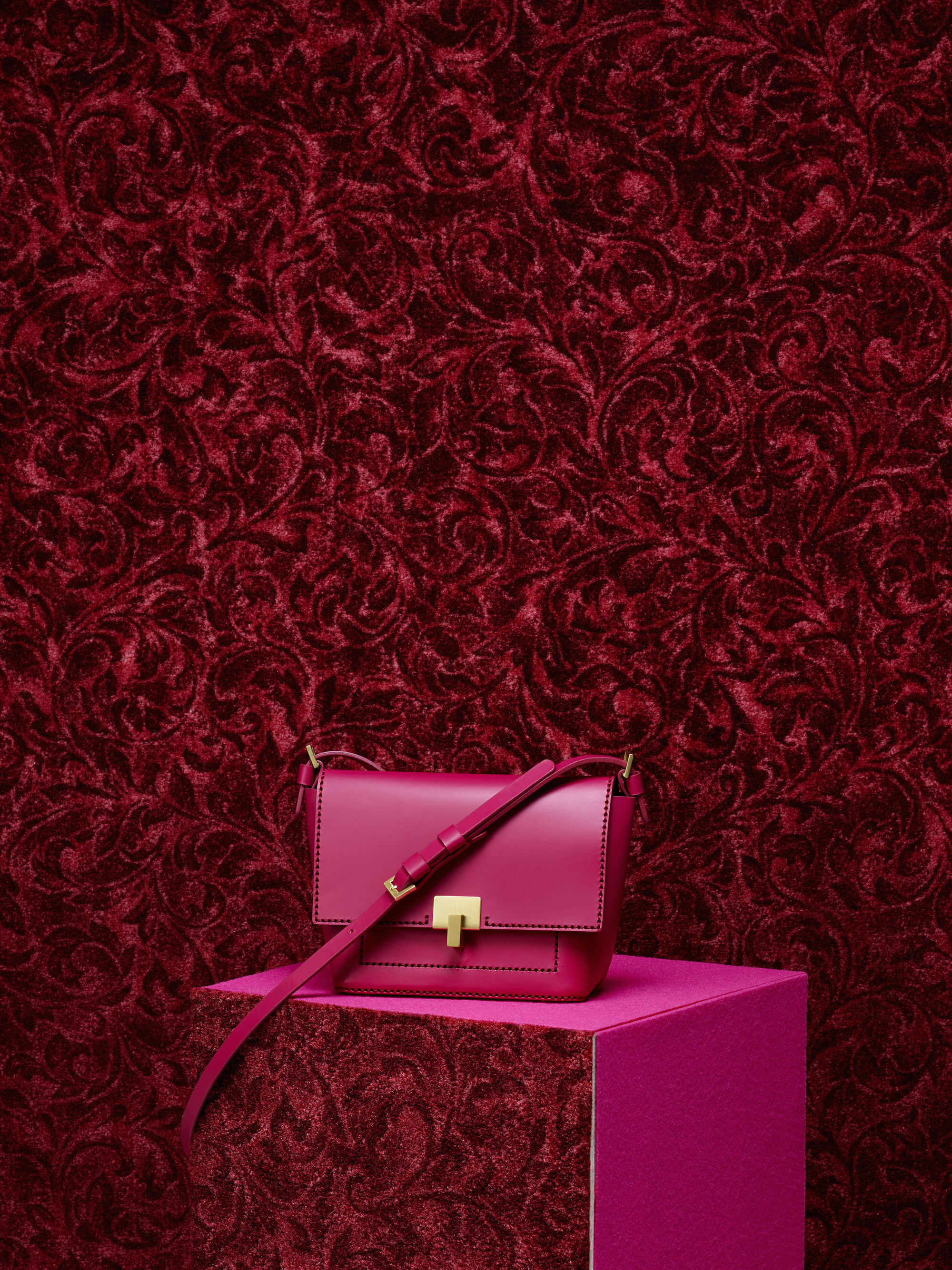 "La petite" in Fuchsia