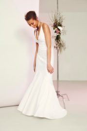 Brautkleid lang weiß neckholder unter 500 Euro