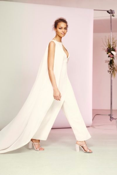 jumpsuit hochzeit weiß cape unter 500 Euro