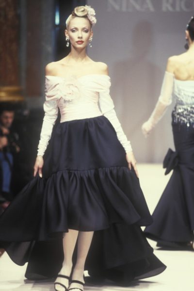 Nina Ricci Laufsteg 1990er Modepilot