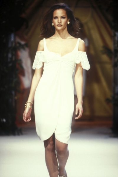 Valentino 1995 Off shoulder Modepilot