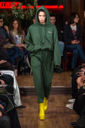 Vetements Frühjahr/Sommer 2016