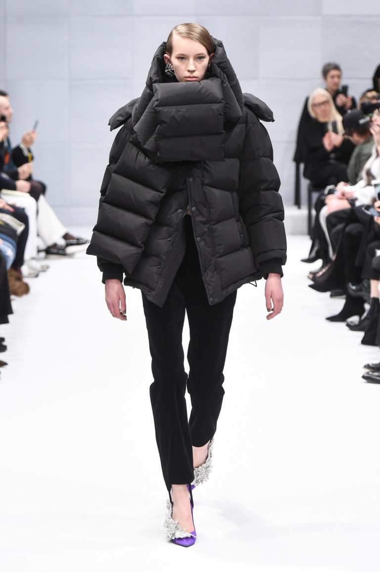 trend daunenjacke pufferjacket designer catwalk laufsteg modepilot
