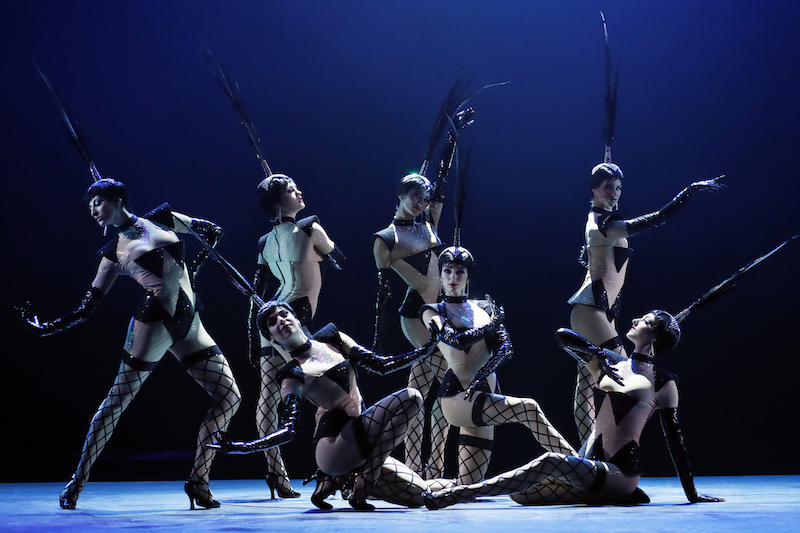 friedrichstadt-palast-modepilot-the-one-grand-show-gaultier-kickline