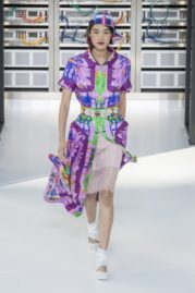 Chanel Modepilot Sommertrends 2017 Trendfarben Violett