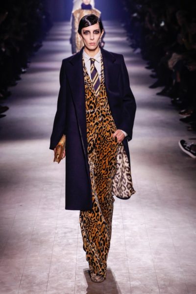 Leo Hose Dries Van Noten Modepilot Runway Catwalk Laufsteg