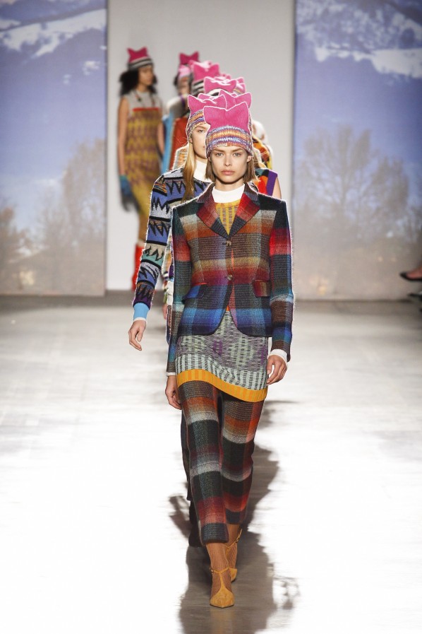 Missoni Pussy hat pussyhat Milan Modepilot Mailand Catwalk Runway pink hut muetze