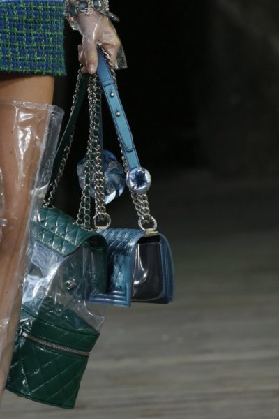 Chanel Modepilot Plastik Sommer 2018 Rechtsstreit