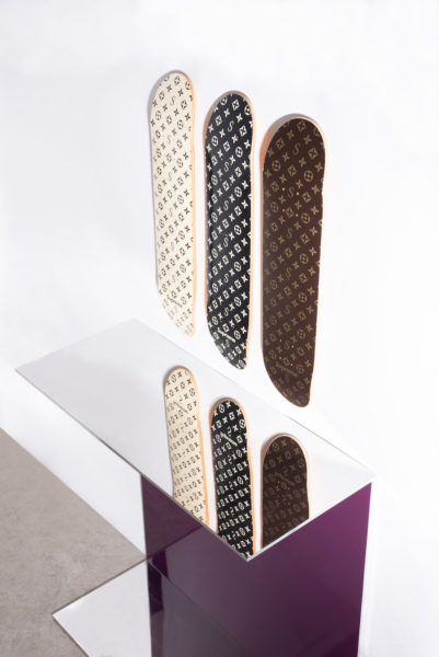 Supreme, Set de 3 planches de skateboard Recalled Monogram, 2001 ©Artcurial