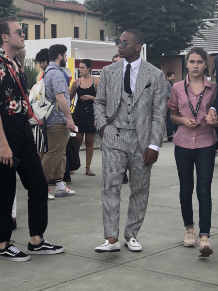 Pitti Uomo peacocks 2018 Modepilot street style