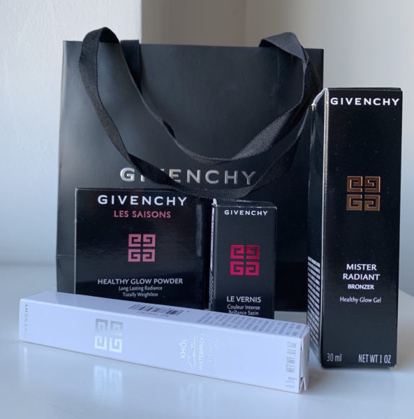 Givenchy Geschenke Tuete Modepilot Adventskalender