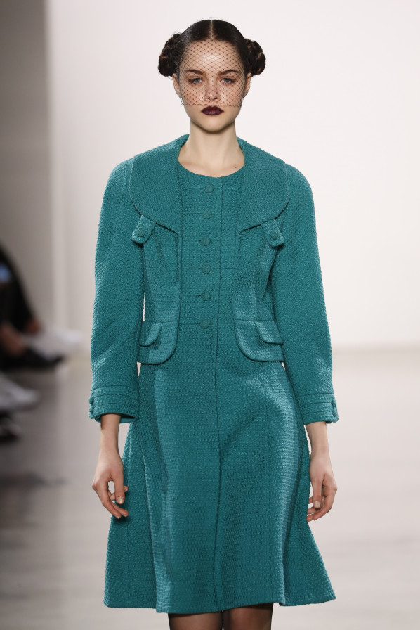 Kleid mit Kostümjacke in einem von Chocheng, Herbst/Winter 2020