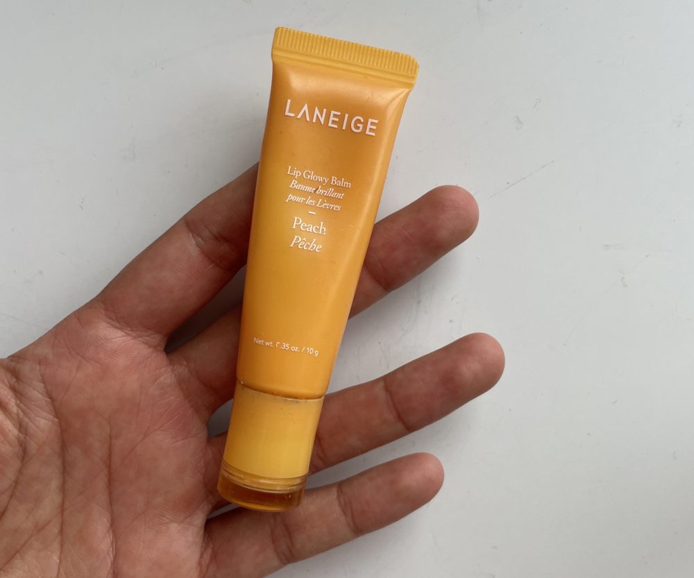 La Neige Peach Lip Glowy Balm