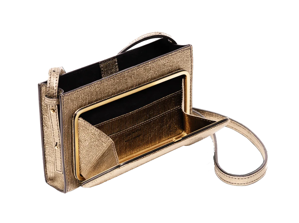 Lutz Morris goldene Handtasche Modepilot