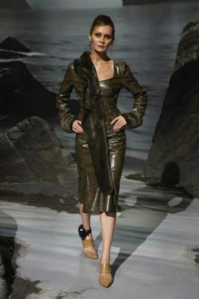 Trends 2025 Lederkleid