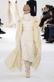 Modepilot Lederkleid 2025 Mailand